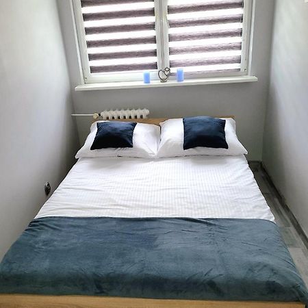 Apartament Na Matejki シフィノウイシチェ エクステリア 写真